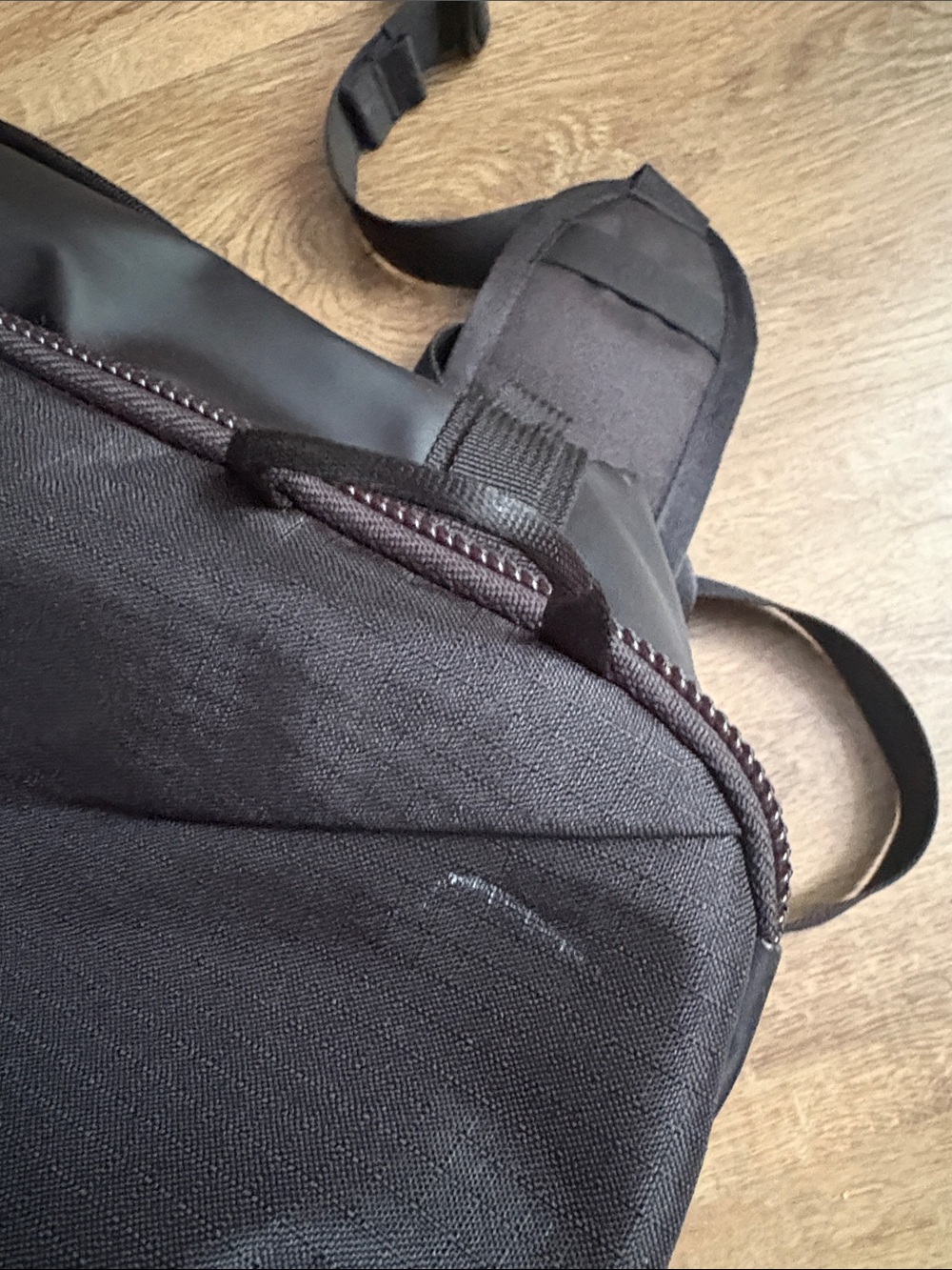 Patagonia Mini MCL 30L - Picture 9 of 9